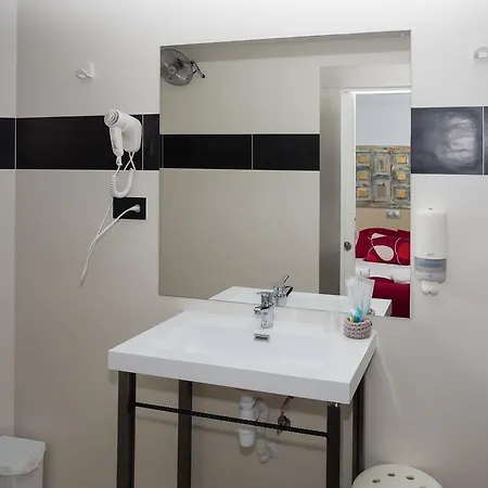 Guest house Boutique Luna De Gavin 4*