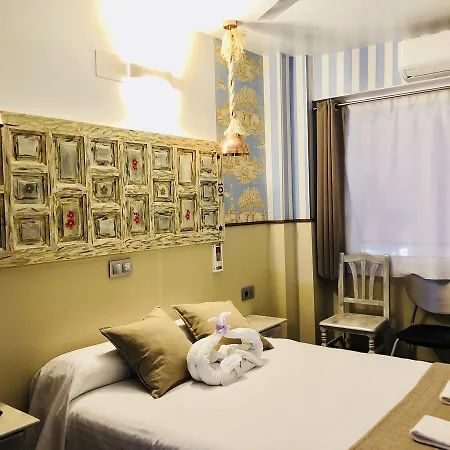 Maison d'hôtes Boutique Luna De Gavín *