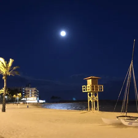 Maison d'hôtes Boutique Luna De Gavín *