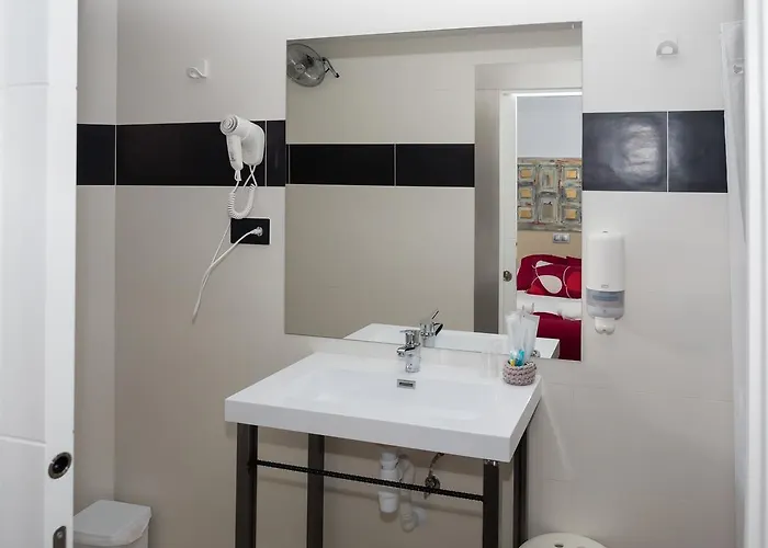 Maison d'hôtes Boutique Luna De Gavín 4*